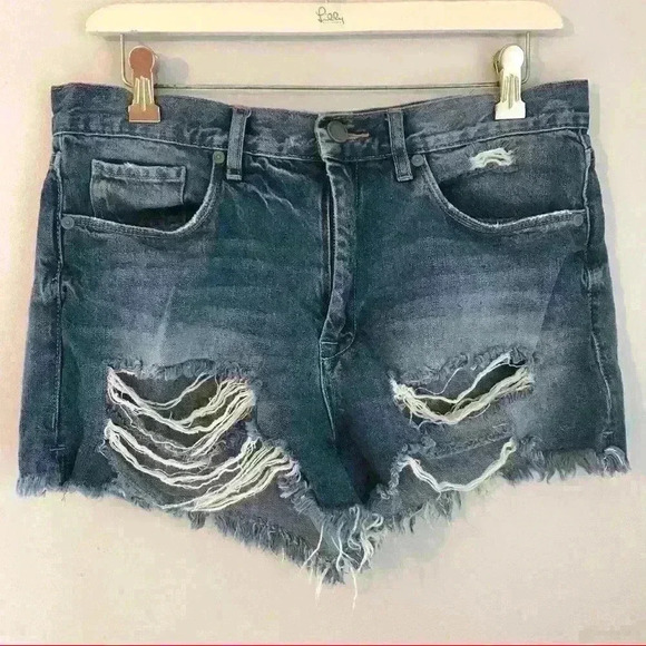 Blank NYC High Rise Distressed Denim Shorts - Picture 4 of 11